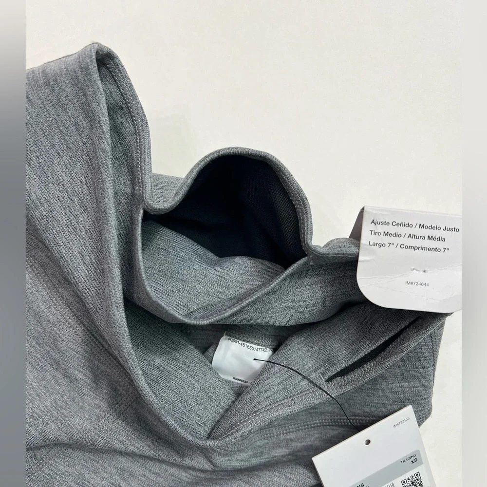 Nike Women's One Logo Mid-Rise Dri-Fit 7" Bike Shorts Iron Grey/Heather Size:XS - Picture 7 of 11